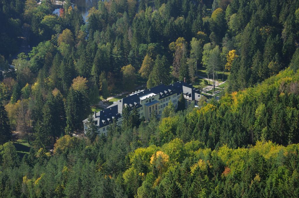 Hotel Skalka Rajecke Teplice Exterior photo